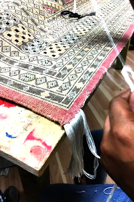 Rug Fringe Restoration Service